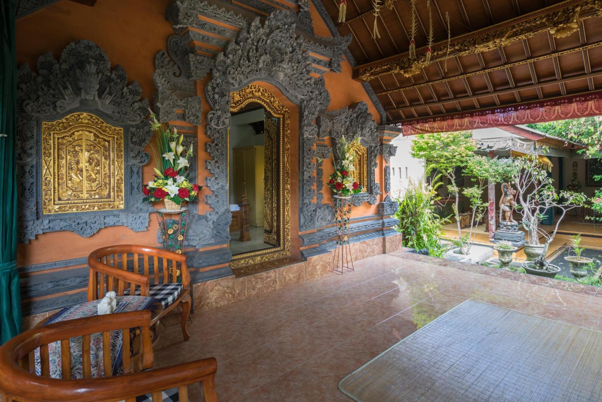 Nuaja Balinese Guest House Ubud  Exterior photo